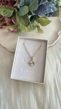 שרשרת תלתן המזל