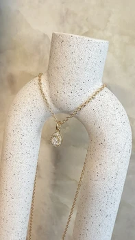 שרשרת טיפת אור