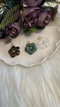 שרשרת פרח -עין הנמר