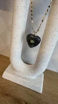 שרשרת לב - לברדורייט